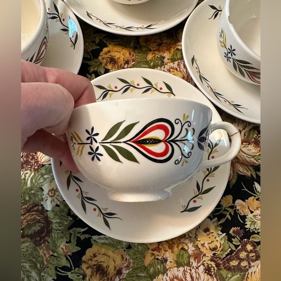 Homer Laughlin Rhythm saucer and cup set of 4 - Picture 3 of 9